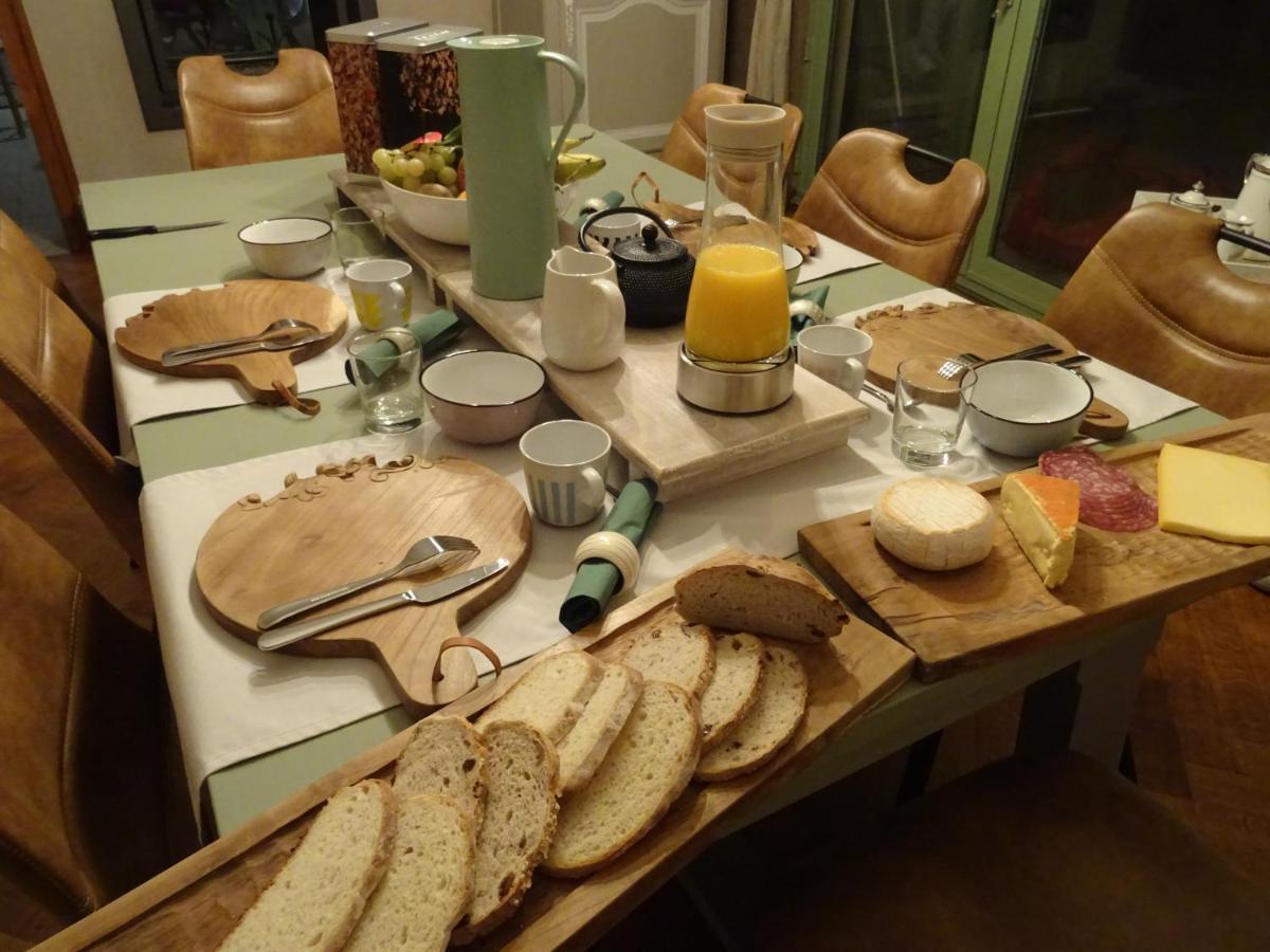 L'Hote Des Geants Ath Eksteriør bilde